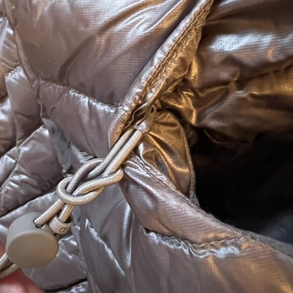 lululemon pack it down jacket size 6 Shine - Picture 8 of 8